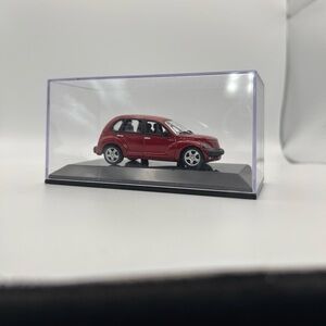 AUTOart 1:64 2001 Chrysler PT Cruiser Red Black Diecast Car Model with Case